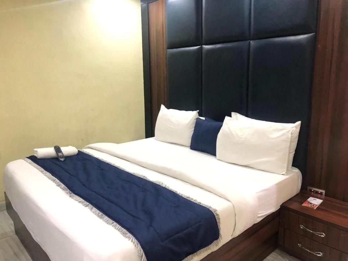 Six Diamond Hotel Ikeja Ngoại thất bức ảnh