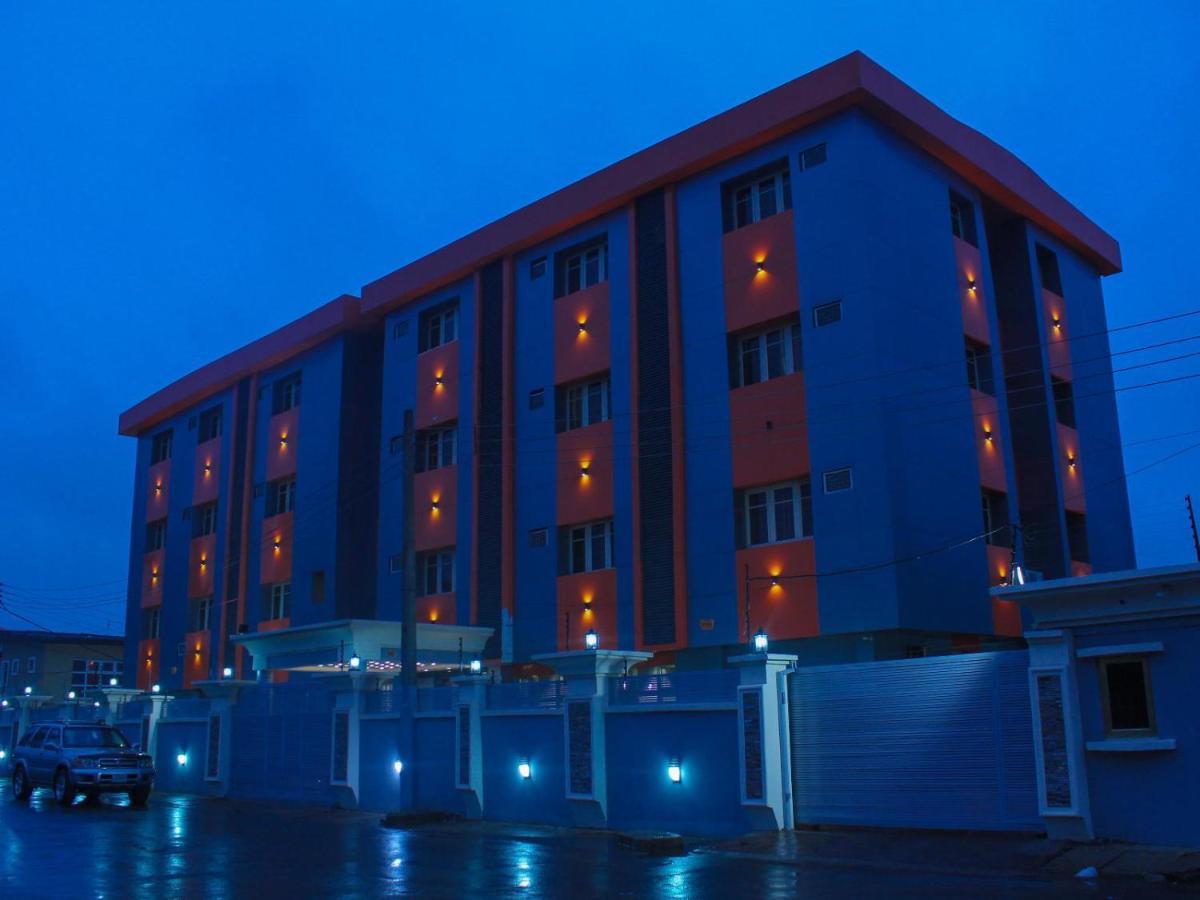 Six Diamond Hotel Ikeja Ngoại thất bức ảnh